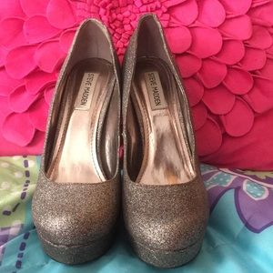 Steve Madden Glitter Pumps